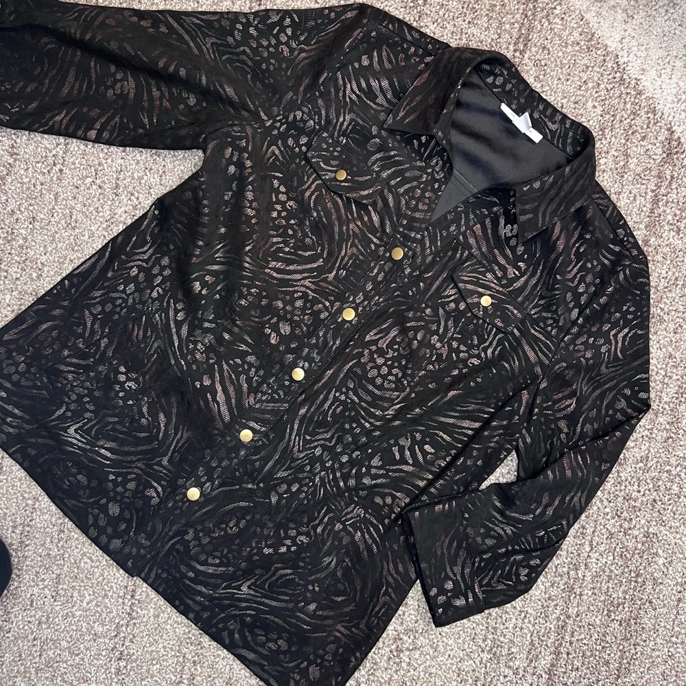 π΅ JM Collection Leopard print(metallic) black top jacket snap comfy shacket L - Picture 2 of 16